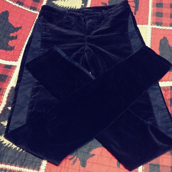 NWOT Velvet pants - Picture 5 of 6